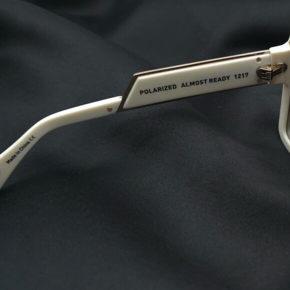 QUAY Australia Almost Ready 1217 Oversized Sunglasses Ivory Brown Polarized - Picture 5 of 15